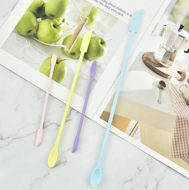 Spatule en silicone à manche l - Silicone Spatula Set avis et prix
